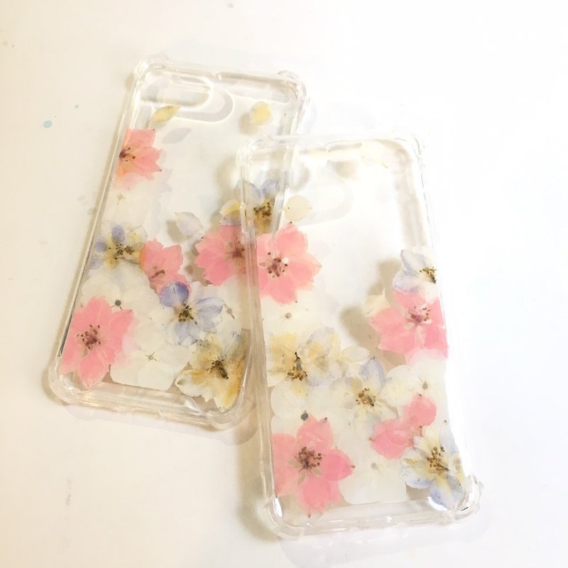 Clearance Offer:: Dry Flower Phone Case IPHONE7+/8+ - เคส/ซองมือถือ - พลาสติก หลากหลายสี
