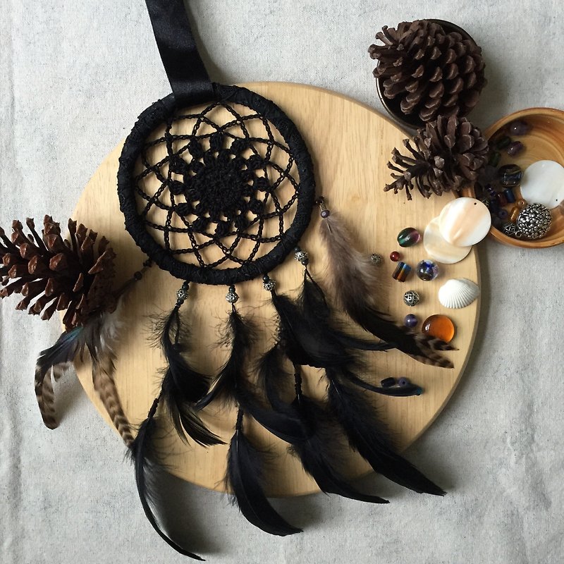 Handmade Dreamcatcher  |  13cm diameter  |  crochet style  |  Super slick - อื่นๆ - วัสดุอื่นๆ สีดำ