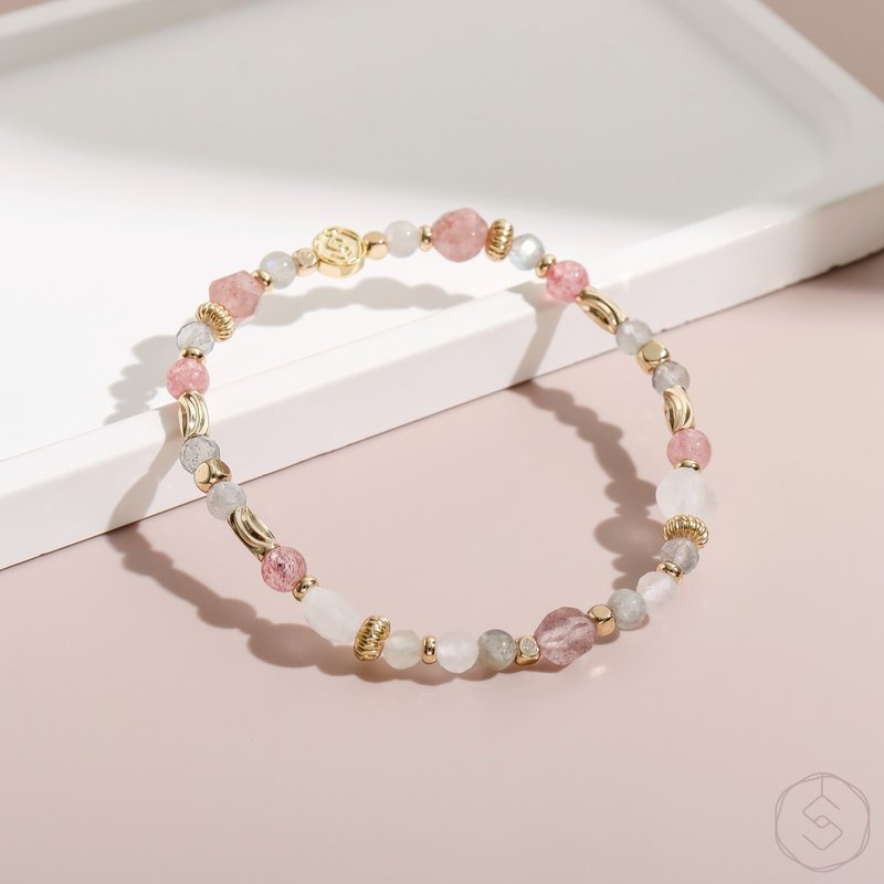 Royal Intention | crystal bracelet - Bracelets - Crystal Pink