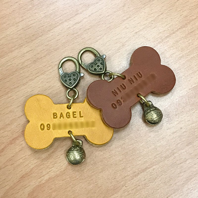 Cute dog bone-shaped leather brand-name charm-single and two-color mixes are available - Charms - Genuine Leather Multicolor