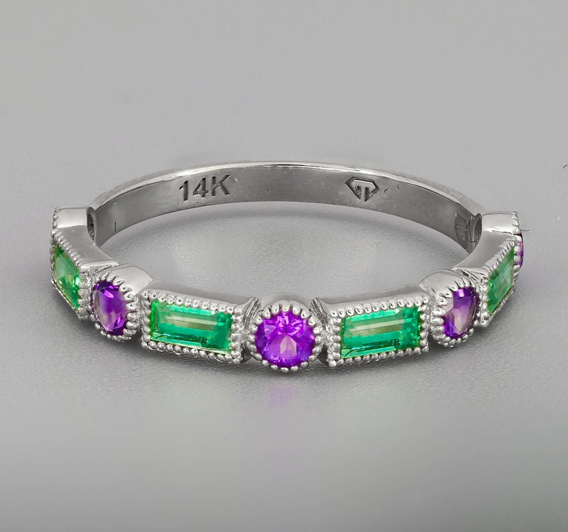 Semi-eternity ring with emeralds and amethysts - 戒指 - 貴金屬 金色