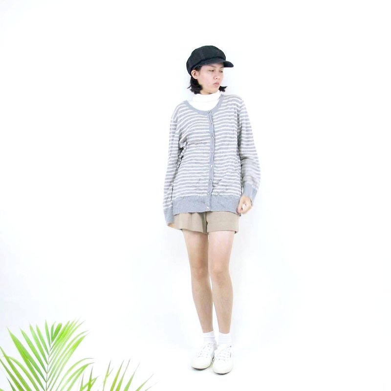 │Thousands of dollars are hard to buy, know it early │Striped gray VINTAGE/MOD'S - Women's Sweaters - Other Materials 