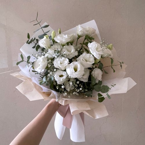 創朔花藝設計空間 【鮮花】白綠色洋桔梗自然風鮮花花束
