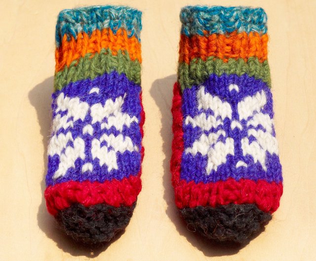 Christmas gift is limited to one knitted pure wool thermal socks