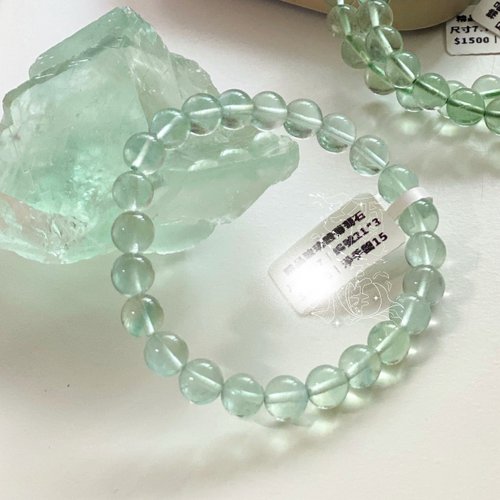 優美な佇まい、軽やかな躍動。天使の霊気を宿した希少な