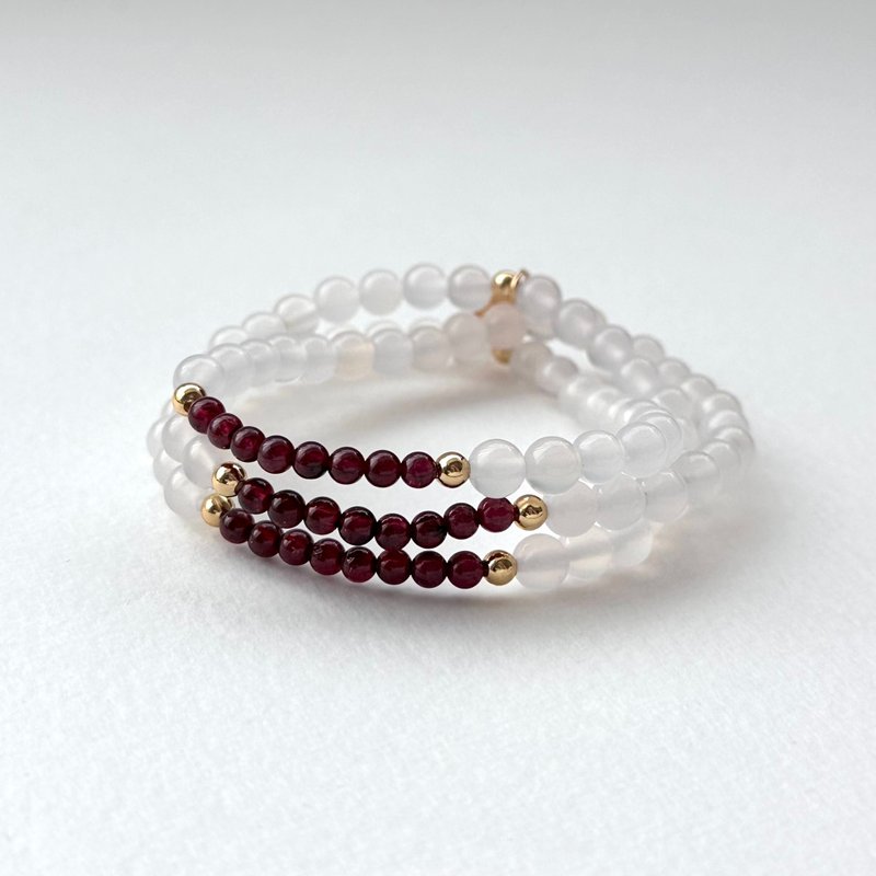 [Three Rings] White Agate | Stone| Gold-plated three-ring thin bracelet - สร้อยข้อมือ - เครื่องประดับพลอย หลากหลายสี