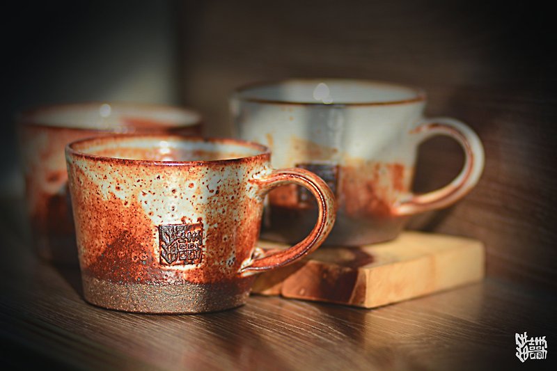 【錯喜歡茶】志野燒系列限量手作陶杯 咖啡杯 茶杯 茶器 - 茶具/茶杯 - 陶 卡其色