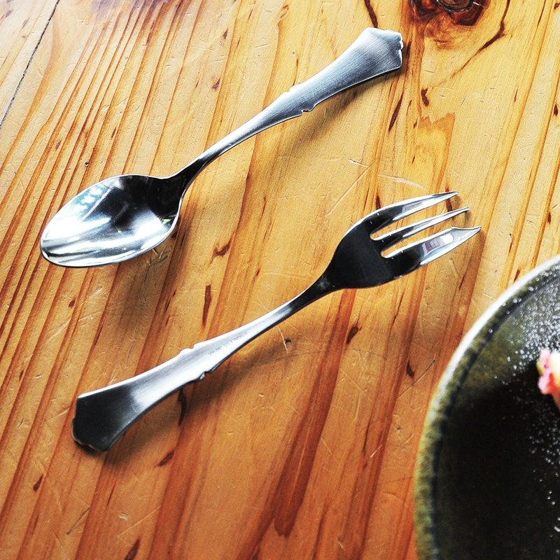 Japan Takasang Metal Japanese-made Hammer Pattern Stainless Steel Fruit Dessert Fork-3pcs - ช้อนส้อม - สแตนเลส 