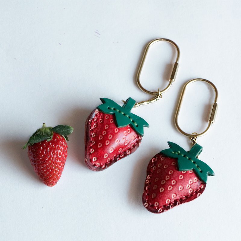 Strawberry Strawberry Keychain Genuine Leather Bag Charm Cat Charm Leather Bag Charm Keyring Gift - Charms - Genuine Leather Multicolor