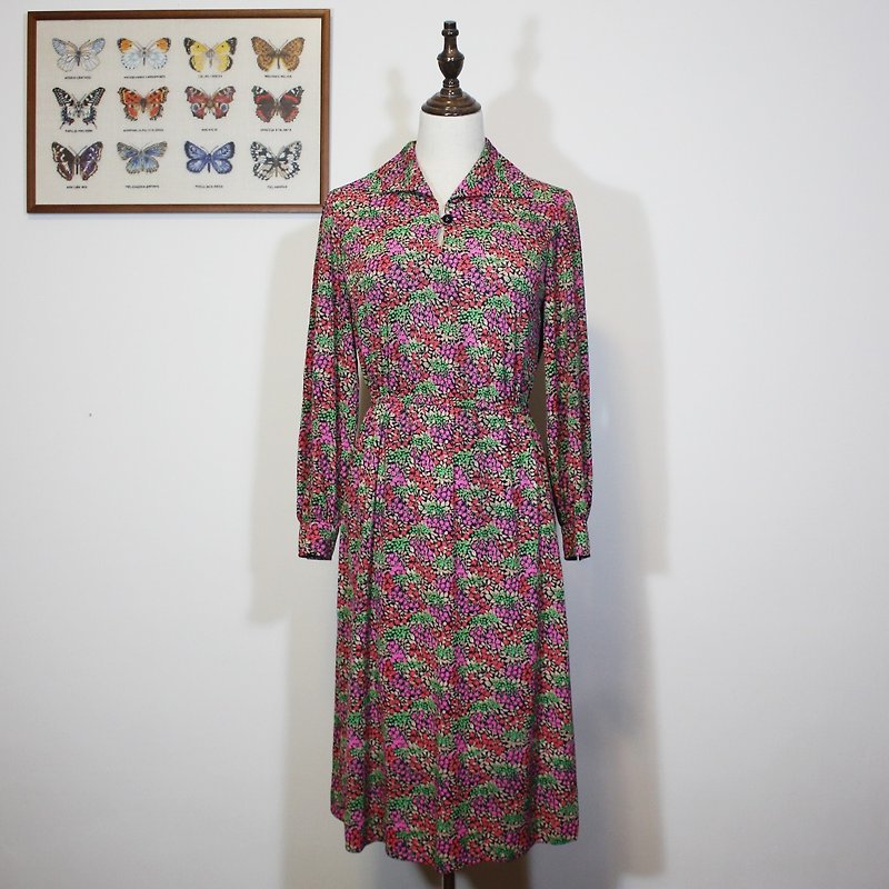 (Vintage Japanese vintage dress) red pink small flower point long-sleeved dress F3510 - One Piece Dresses - Other Man-Made Fibers Red