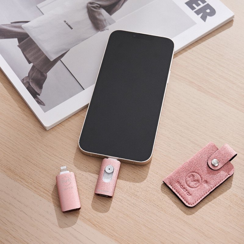 Maktar Pocket Photo Album 4th Generation Mobile Phone Backup Flash Drive Capacity Expansion Comes with Protective Case Adapter - แฟรชไดรฟ์ - อลูมิเนียมอัลลอยด์ สึชมพู