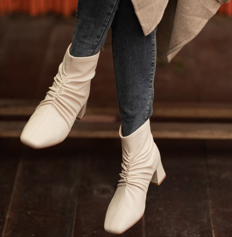 Retro stretch line-thick-heeled short boots-off-white - Women's Booties - Genuine Leather White