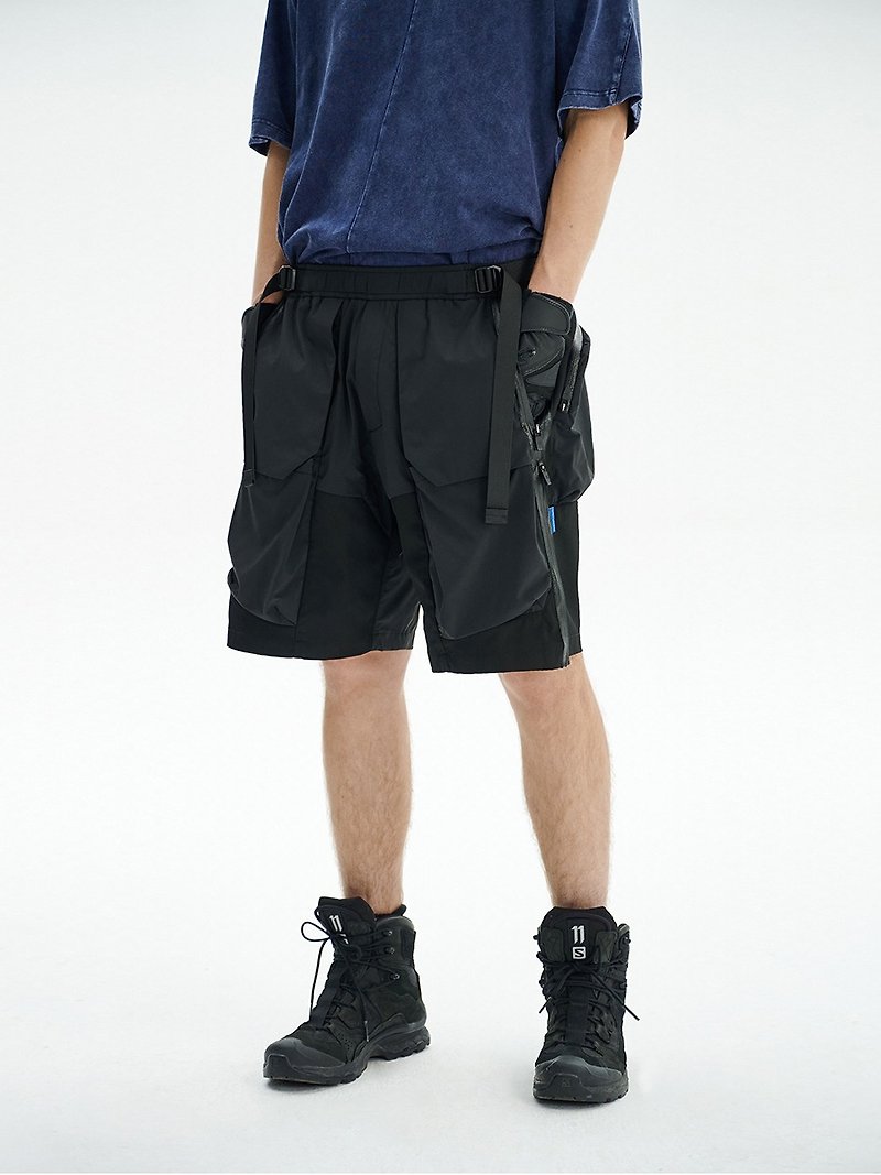 Tactical special-shaped multifunctional zipper outdoor water-repellent loose shorts - กางเกงขาสั้น - วัสดุอื่นๆ สีดำ