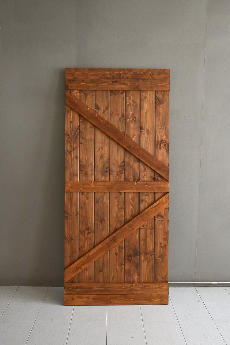 Country industrial wind barn door (single-sided arrow)_meishan oblique line door/sliding door/cabinet door/room door - อื่นๆ - ไม้ 