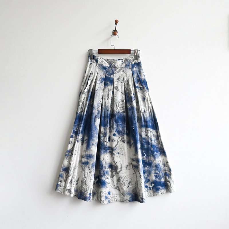 [Egg Plant Vintage] Sky Relics Print Pleated Vintage Skirt - กระโปรง - ผ้าฝ้าย/ผ้าลินิน สีน้ำเงิน