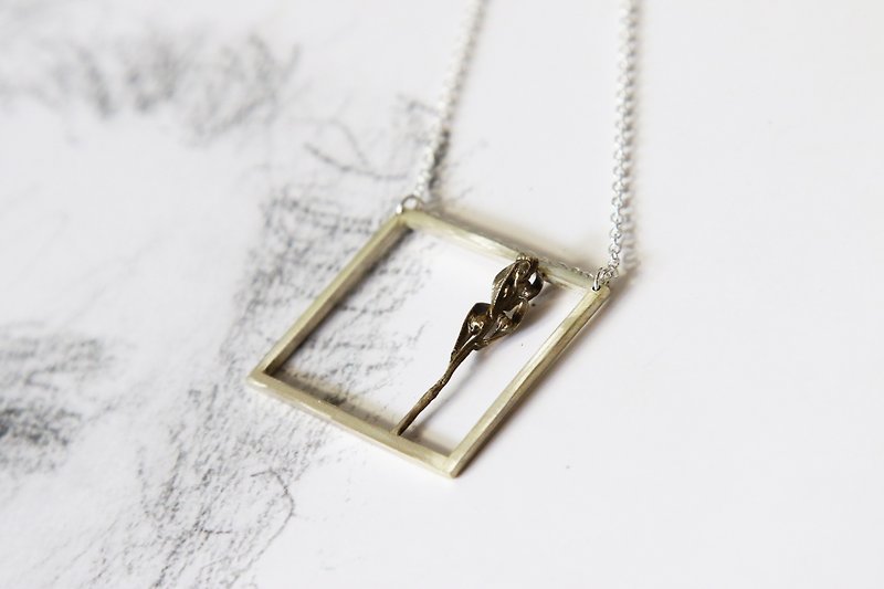 YANGYANG Little Botanic Garden: Frame Necklace - Necklaces - Other Metals Silver