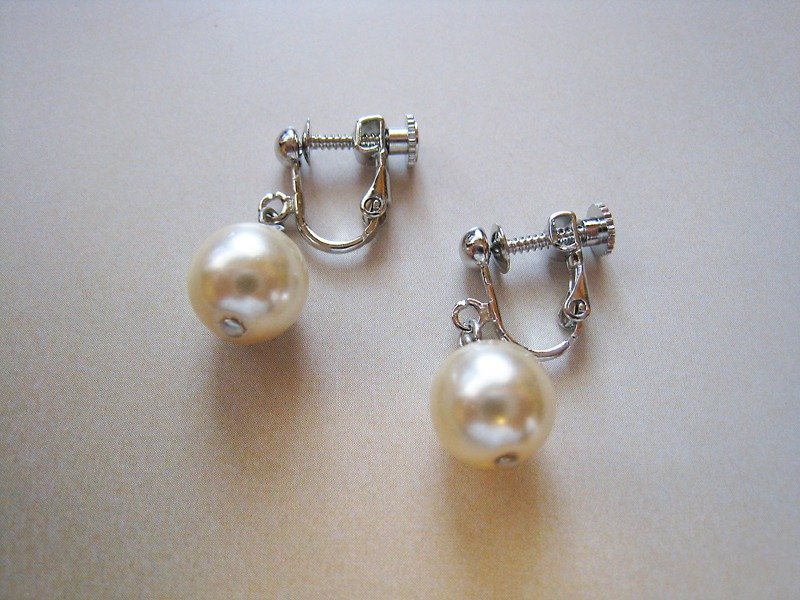 Czech Glass Pearl Earrings / E : Cream Bridal* - Earrings & Clip-ons - Glass White
