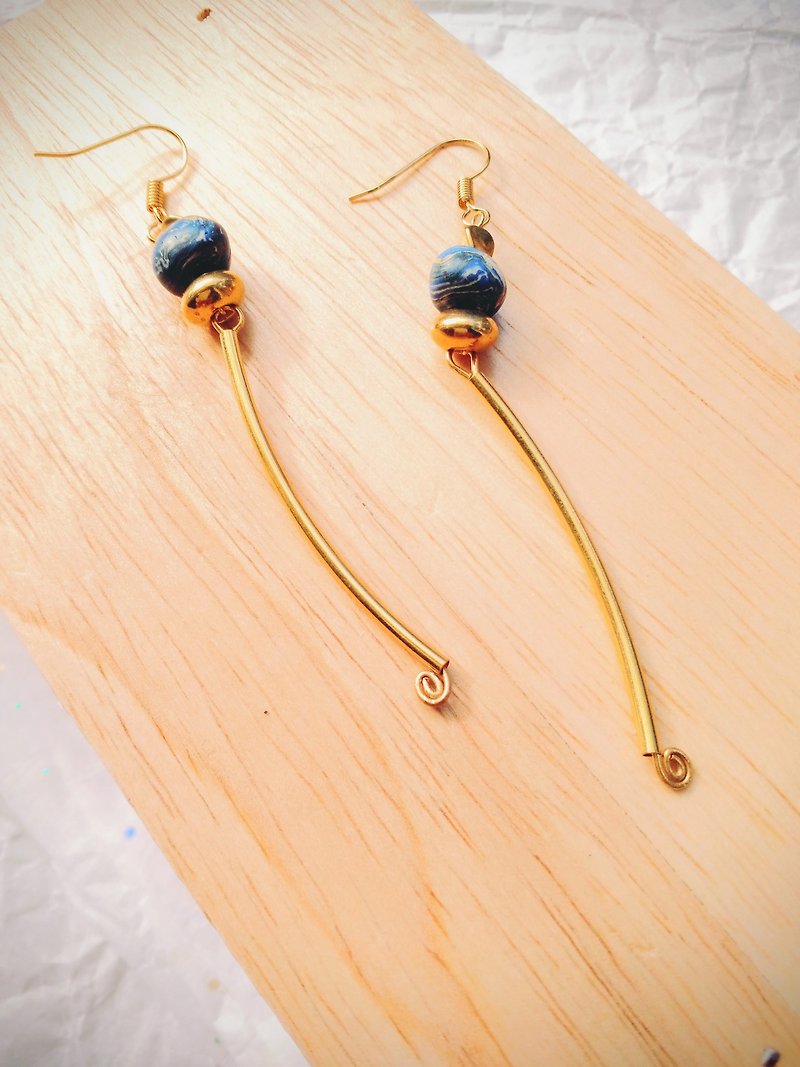 Fall in love with glass bead earrings - Earrings & Clip-ons - Other Materials 