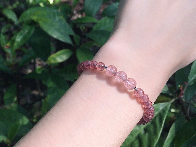 [Ofelia.] Natural Stone Series - Natural Pure Silver Grain Strawberry Bracelet [J99-Missandei] / Crystal - Bracelets - Gemstone Red