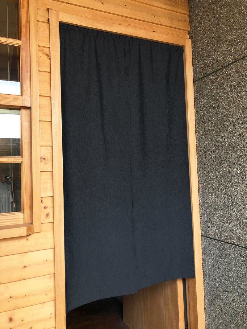 (Customized Zone) Organic Cotton Black Japanese-style Chinese Door Curtain Organic Cotton - ม่านและป้ายประตู - ผ้าฝ้าย/ผ้าลินิน สีดำ