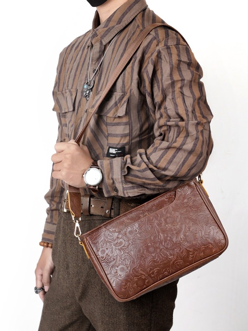 Handmade Genuine Leather Male Crossbody Shoulder Bag Vintage Cowhide Sling Bag - กระเป๋าแมสเซนเจอร์ - หนังแท้ สีนำ้ตาล