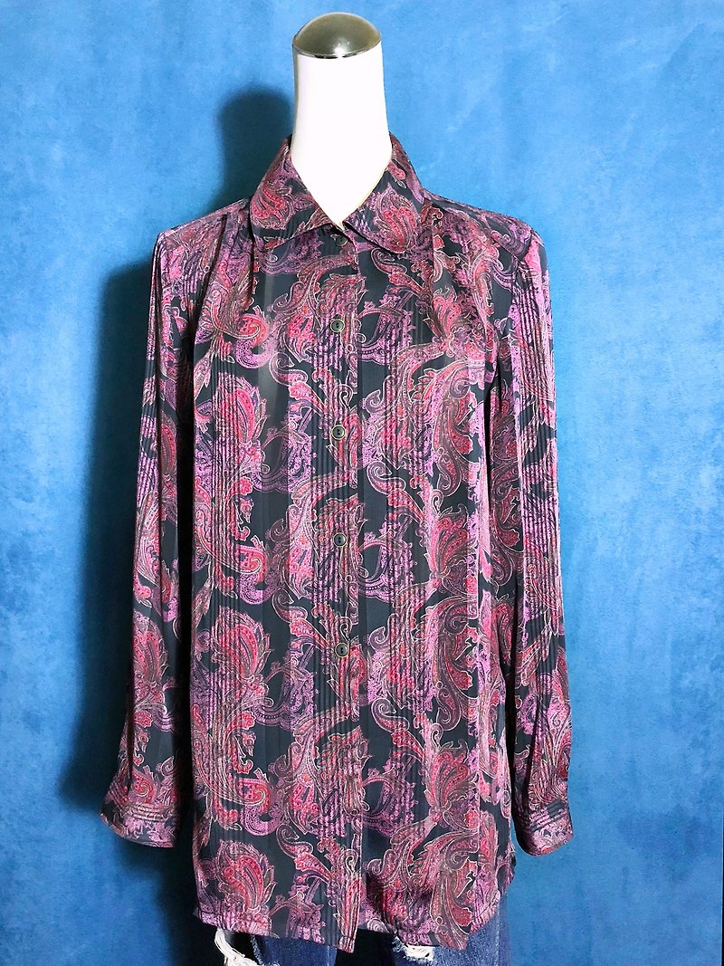 Totem textured long-sleeved vintage shirt / brought back to VINTAGE abroad - เสื้อเชิ้ตผู้หญิง - เส้นใยสังเคราะห์ สึชมพู