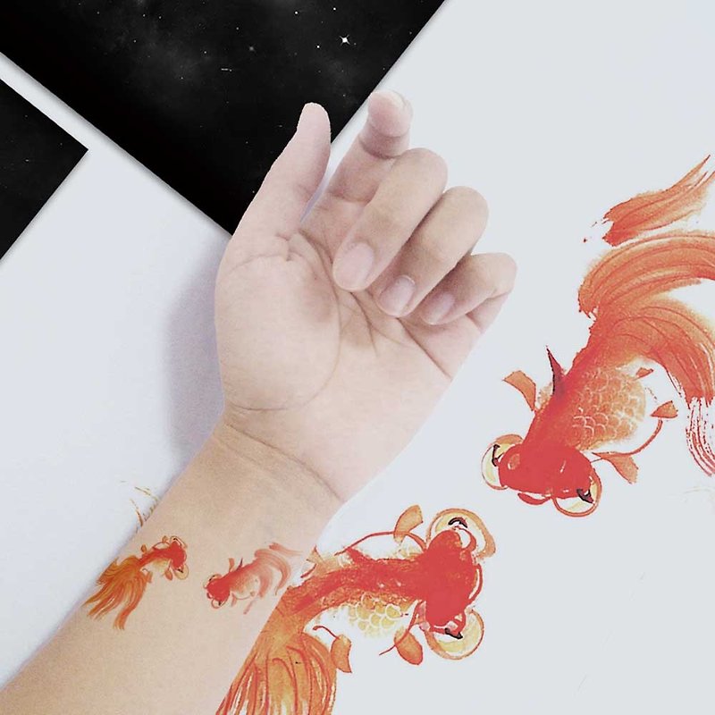 TU Tattoo Sticker - Ink Painting goldfish  Tattoo   waterproof Tattoo  original - Temporary Tattoos - Paper Orange