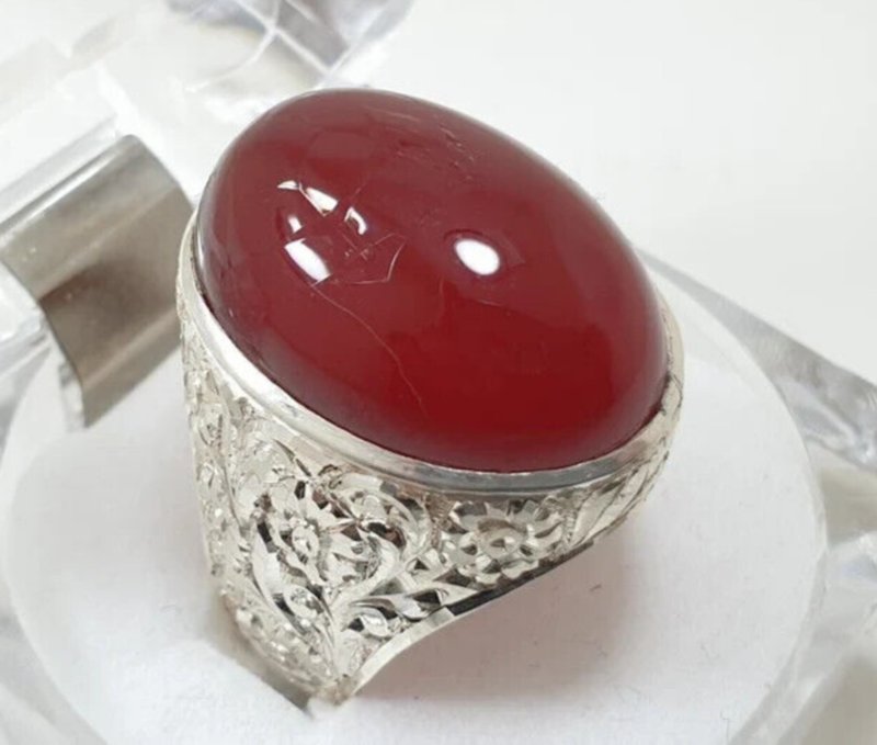 Mens Yemeni Aqeeq Ring Deep Blood Red Yamni Agate Ring For Men Natural Agate man - 戒指 - 寶石 紅色