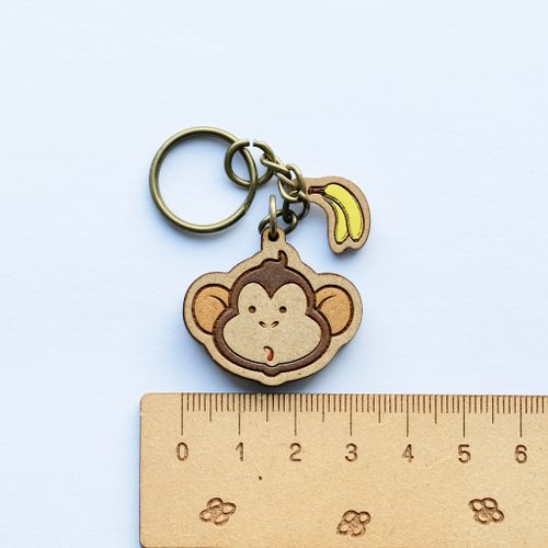 Painted Wooden key ring - Cherry blossom - Shop TienTien Workshop Keychains  - Pinkoi