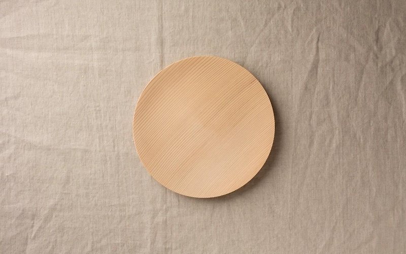No.09 fir of wooden plate 18cm - จานเล็ก - ไม้ สีกากี