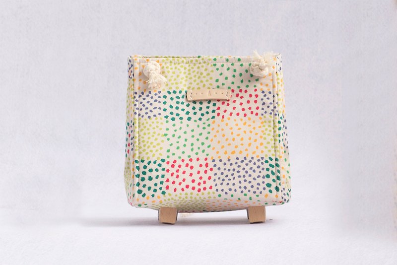 Japanese fabric: Kippis wave point small square bag - กระเป๋าแมสเซนเจอร์ - ผ้าฝ้าย/ผ้าลินิน 