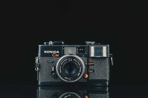 コニカ　フィルムカメラ(フィルム付) コニカ フィルムカメラ(フィルム付)