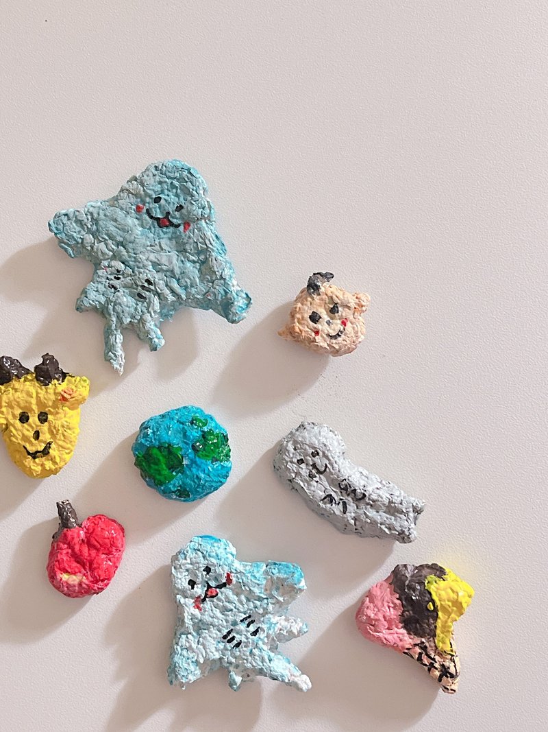 回收星球日記 手捏紙漿磁鐵組 - 擺飾/家飾品 - 紙 