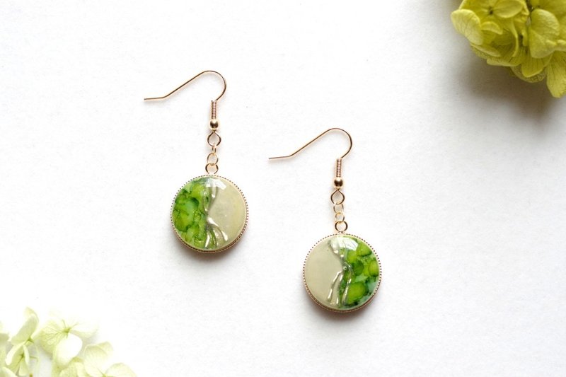 Resin Art Round Earrings - Walkway - Earrings & Clip-ons - Resin Green