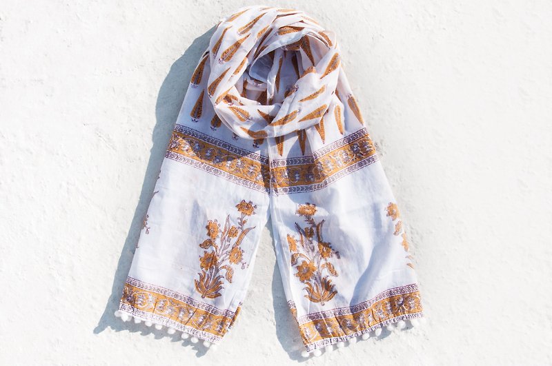 Hand-woven pure cotton silk scarf/hand woodcut printing plant dyed scarf/vegetable and wood dyed cotton silk scarf-tassel forest flowers - Scarves - Cotton & Hemp Multicolor
