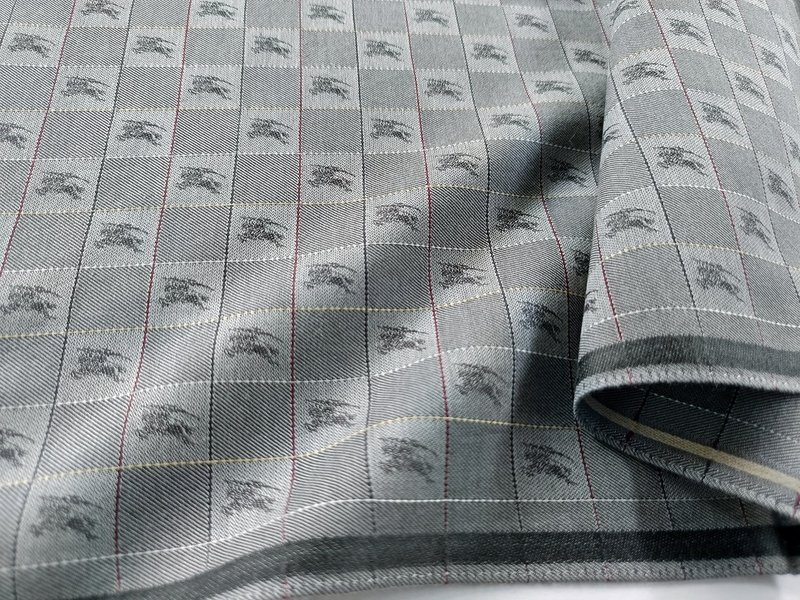 Burberry Vintage Handkerchief - Pocket Square Logo Woven Fabric 18 x 18 inches - 手帕 - 棉．麻 灰色