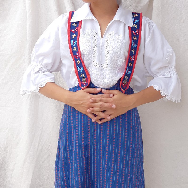 (Member Vivian choi reservation) BajuTua / vintage / pure white Hungarian hand-embroidered top - เสื้อผู้หญิง - ผ้าฝ้าย/ผ้าลินิน ขาว
