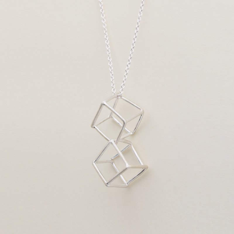 Double Cube Necklace - สร้อยคอ - เงินแท้ สีเงิน