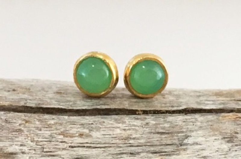 K24 Pure Gold+Chrysoprase 天然クリソプレーズ 純金スタッドピアス - 耳環/耳夾/耳骨夾 - 其他金屬 綠色