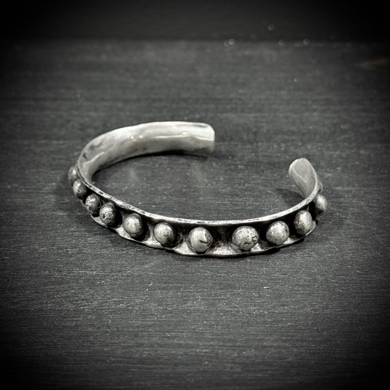 Handmade rugged beads bold Vikings cuff 7mm Price - สร้อยข้อมือ - เงินแท้ สีเงิน