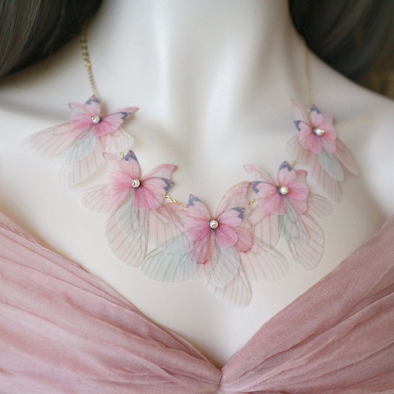 18kgf pink Silk Butterfly bracelet Diamond pearl Crystal - สร้อยคอ - ผ้าไหม สึชมพู