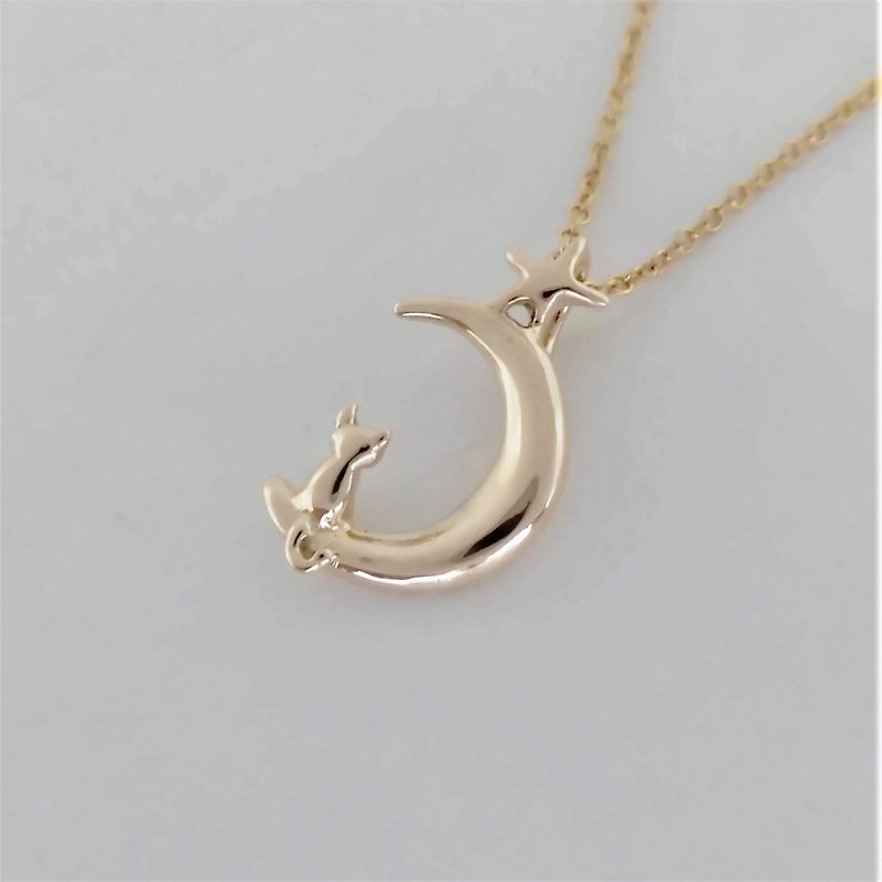 K10 Necklace of a cat riding a star moon - Necklaces - Precious Metals Gold