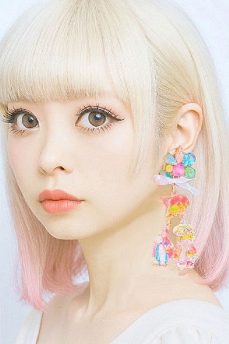 Aurora Forest Fantastic Earring - 耳環/耳夾/耳骨夾 - 塑膠 多色