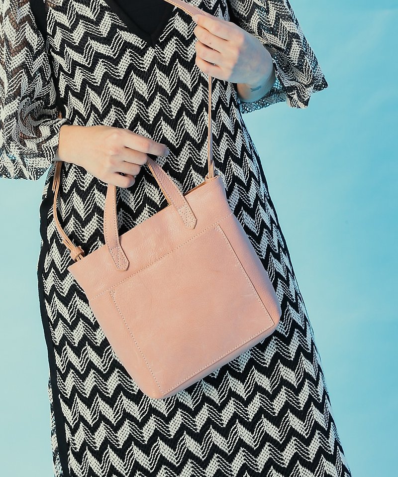 Simple urban leather hand shoulder bag dual-use bag - powder - Messenger Bags & Sling Bags - Genuine Leather Pink