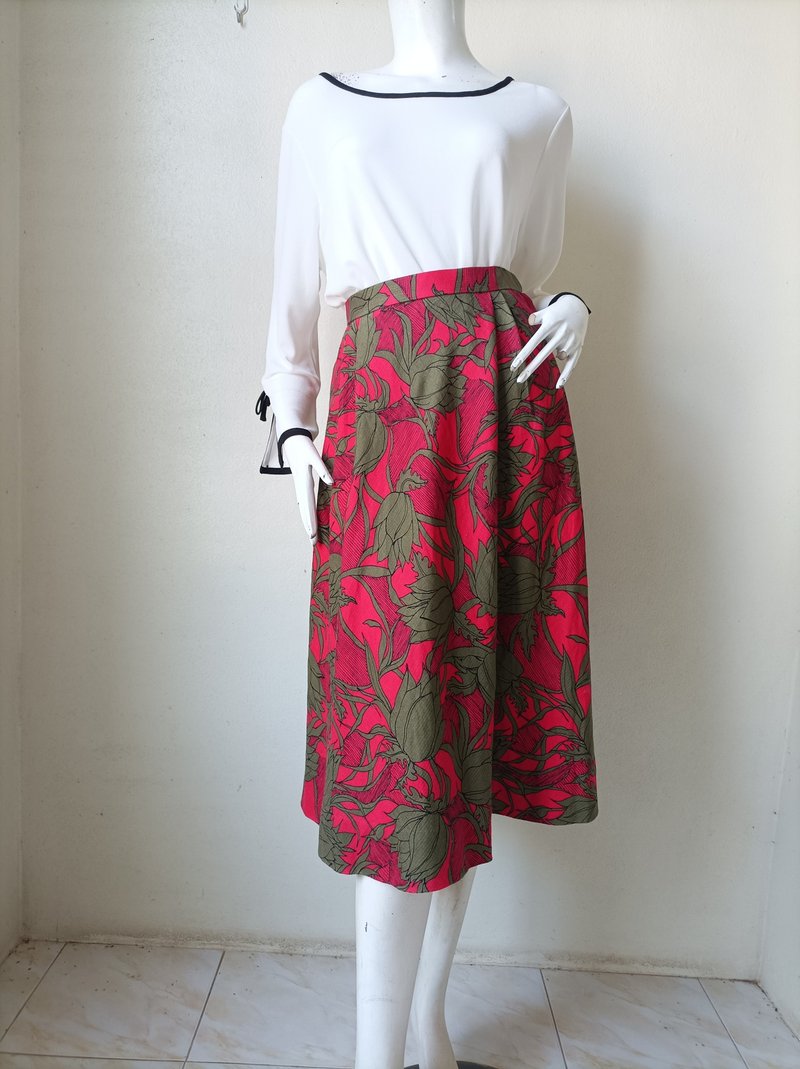 Vintage Floral print Skirt / Ramie Skirt Waist 26 - Skirts - Cotton & Hemp 