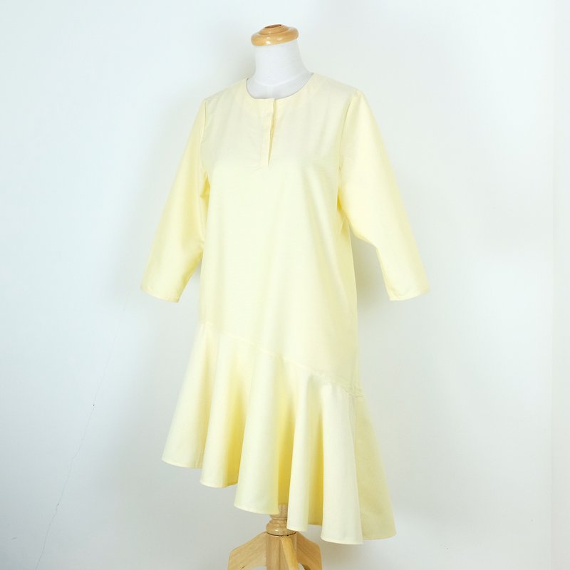 牛津布不對稱裙擺洋裝 - 洋裝/連身裙 - 棉．麻 黃色