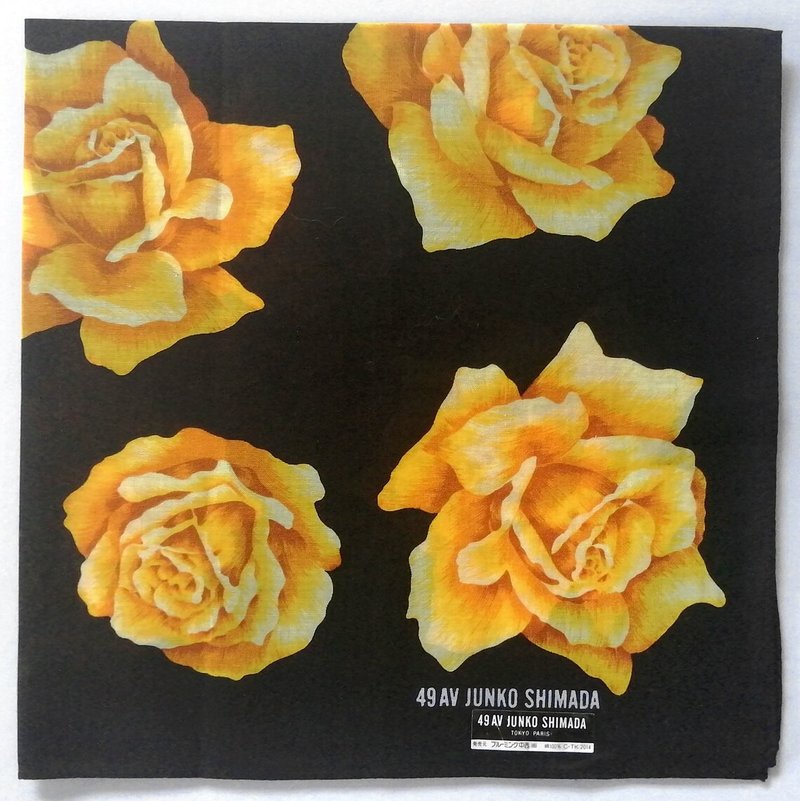 49 AV Junko Shimada Vintage Handkerchief Yellow Roses 18 x 18 inches - ผ้าเช็ดหน้า - ผ้าฝ้าย/ผ้าลินิน สีเหลือง