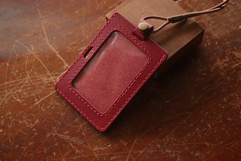 [Integrated into the new product page] Red | Vegetable Tanned Leather Straight and Horizontal Dual-use Identification Card Holder | GOGORO Card Holder - ID & Badge Holders - Genuine Leather Red