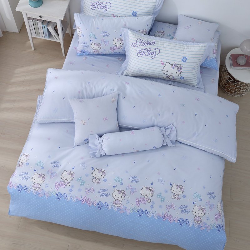 Hello Kitty-Four-piece bed and bag dual-use quilt set-Colorful-Two colors-Made in Taiwan - เครื่องนอน - ผ้าฝ้าย/ผ้าลินิน 