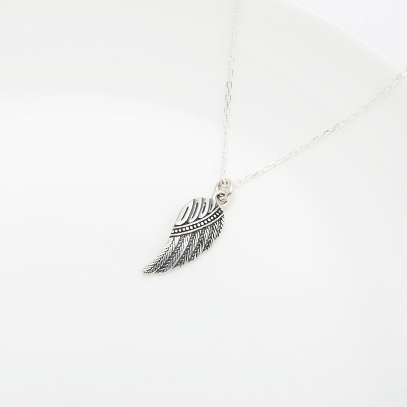 【Angel & Me】Angel Wing Fly s925 sterling silver necklace Valentine Day gift - Necklaces - Sterling Silver Silver